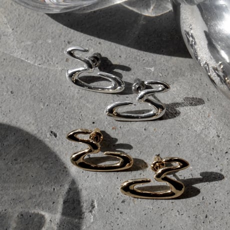 Virtual hook pierce