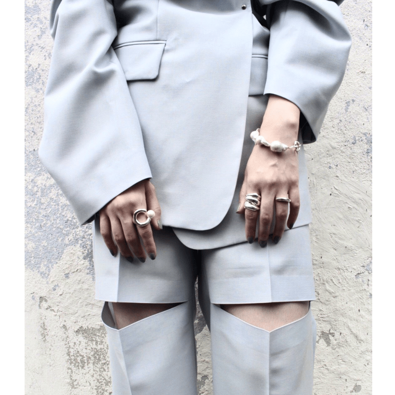Horn pearl curve ring | Soierie Online Store Horn pearl curve ring | Soierie Online Store