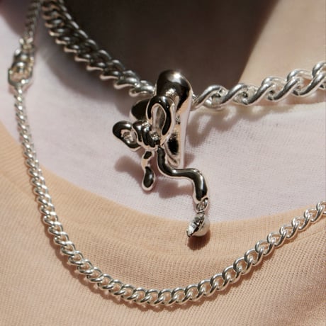 Distort ribbon layered necklace