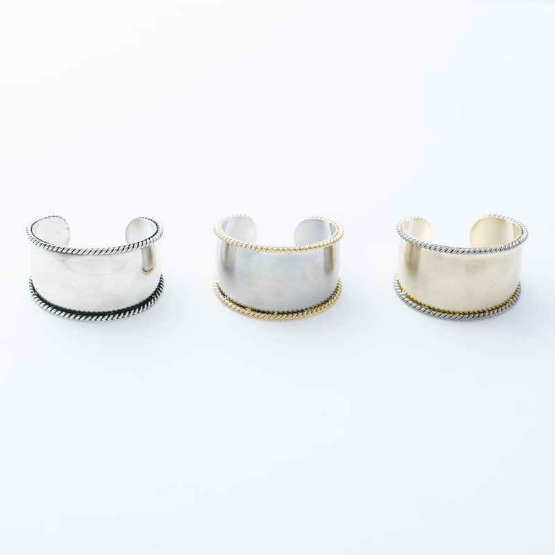 Twist bangle | Soierie WEB STORE Twist bangle | Soierie WEB STORE