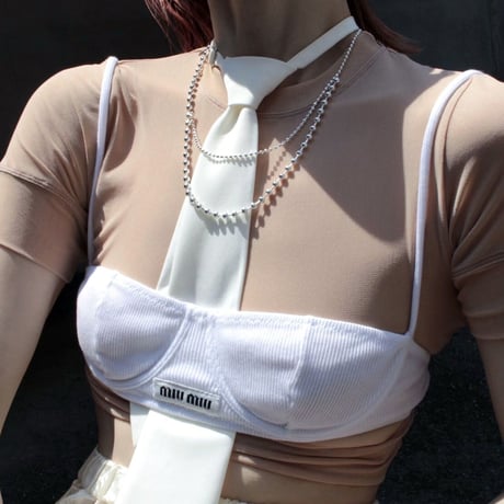 Droplet necklace