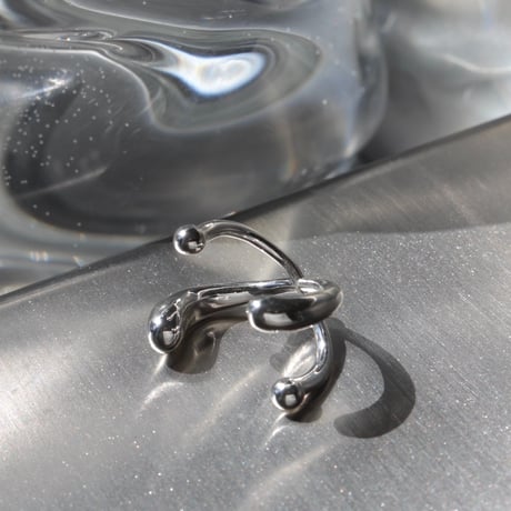 Barbell pinky ring (one color)