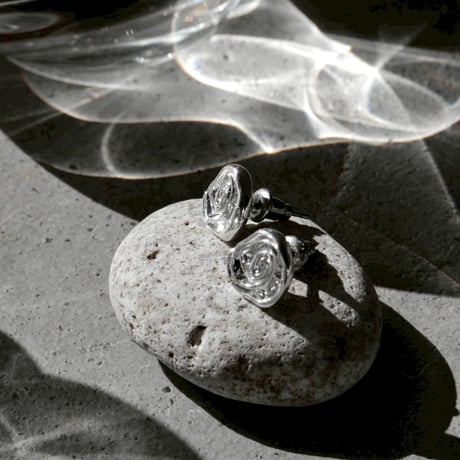 Rose medium pierce