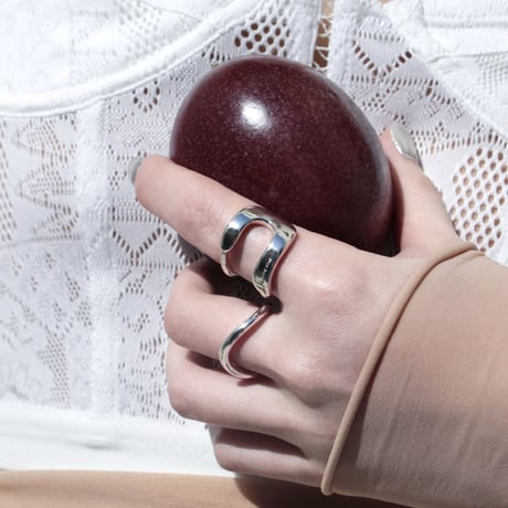 Clicker earcuff ring (one color)