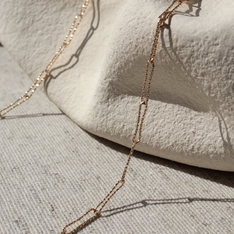 norme shimmer necklace / K18