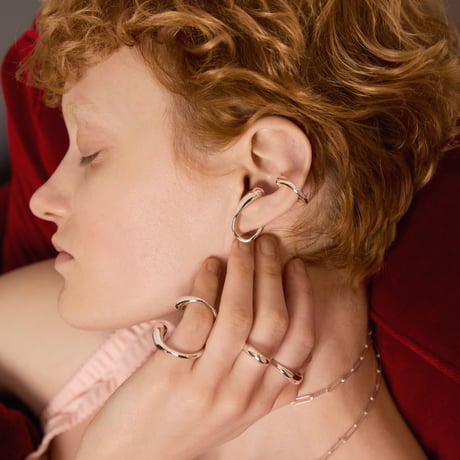 Practical over earcuff ring (one color)