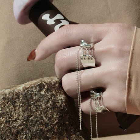 norme playing chain pinky ring / SV925