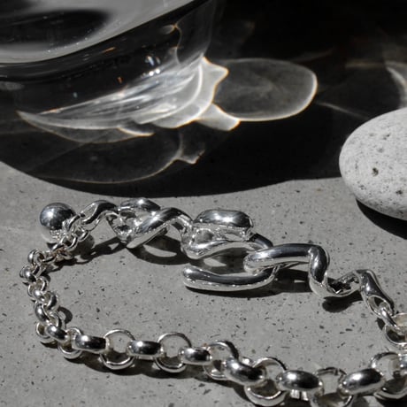 Rose hook bracelet