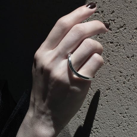 Curve w ring (2P)