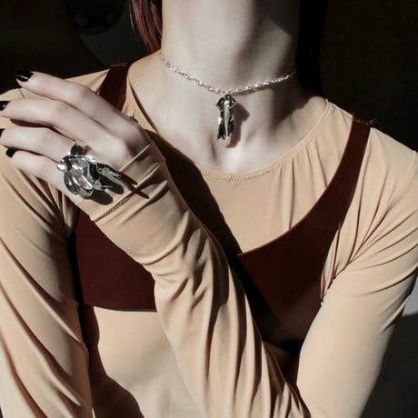 Ribbon small necklace