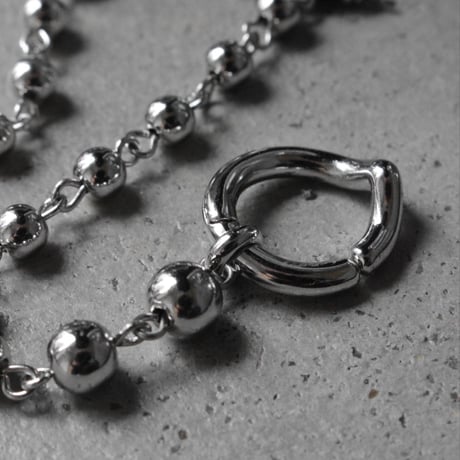 Metal ball carabiner pierce
