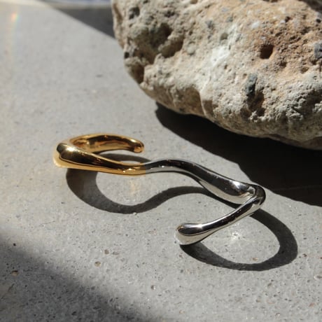 Metal art three finger ring (mix color)