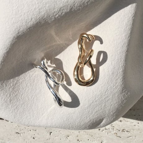 Connect loop earcuff (1P) (one color)