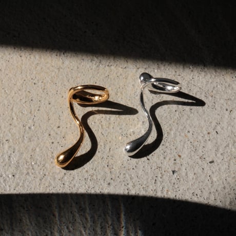 Metal art stand cuff (one color)