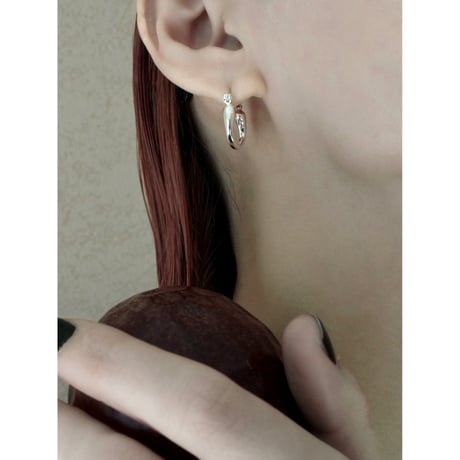 Metal art hoop pierce (one color)