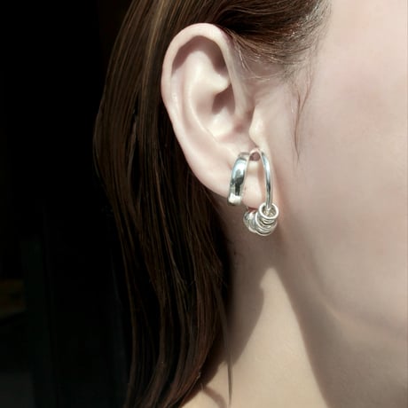 Infinity coil cuff ring (one color)