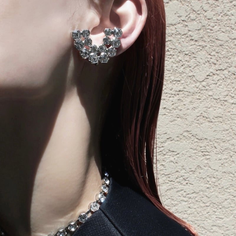 Stone curve earring (2P) | Soierie Online Store