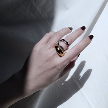 Moist layered ring