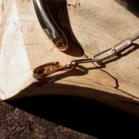 Practical hook necklace