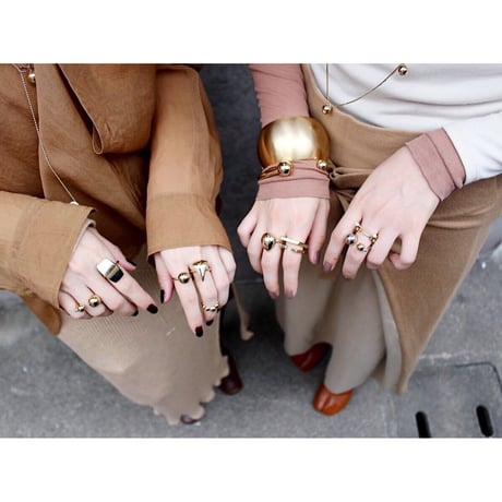 Metal stone ring