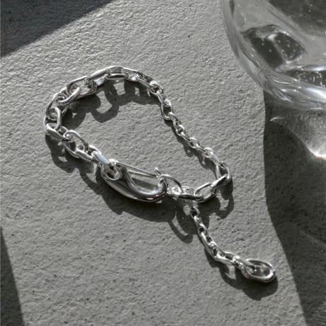 Key motif carabiner bracelet