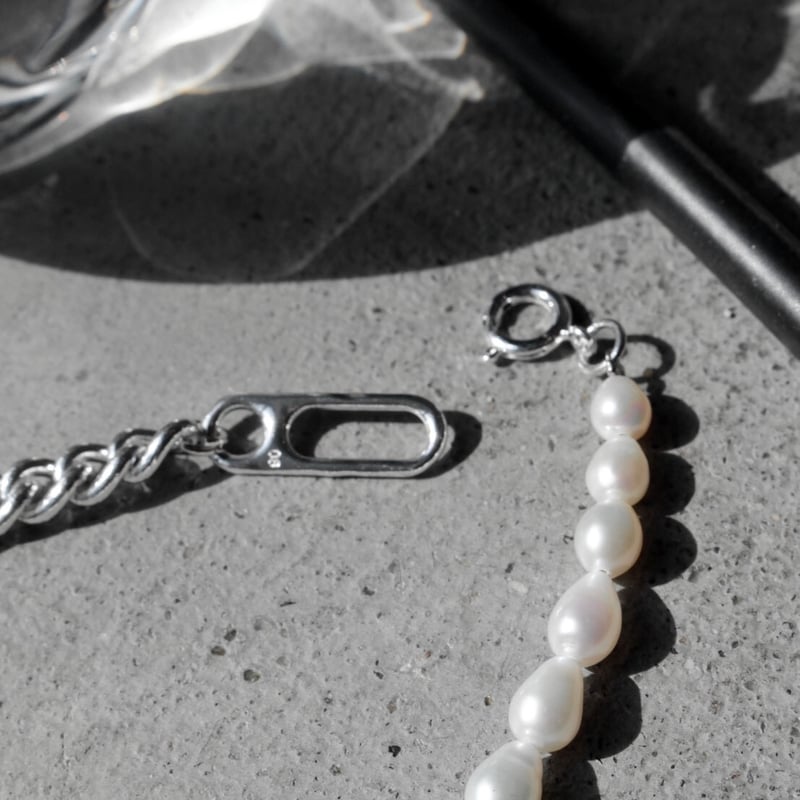 Clip frame pearl necklace | Soierie Online Store