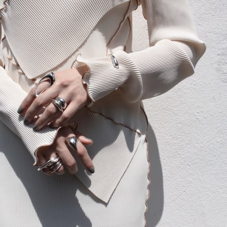 Exude circle ring