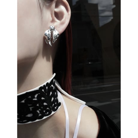 Ribbon earing