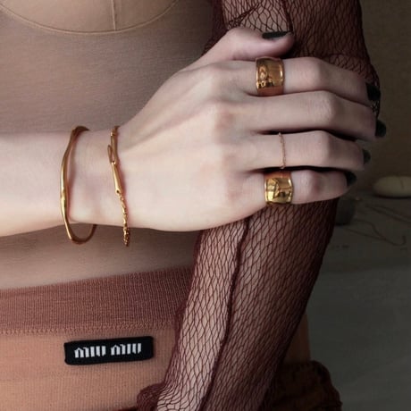 norme dew wide ring / SV925＋Gold Plated