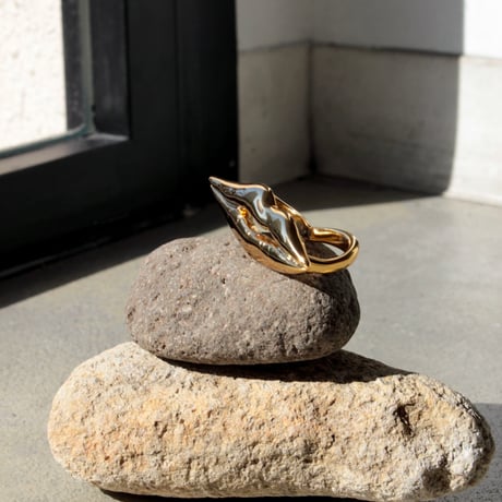 Lip motif w ring【Exclusive item】