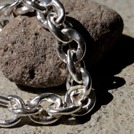 Flitter clip bracelet