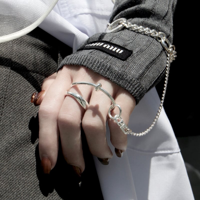 Carabiner loop bracelet | Soierie Online Store