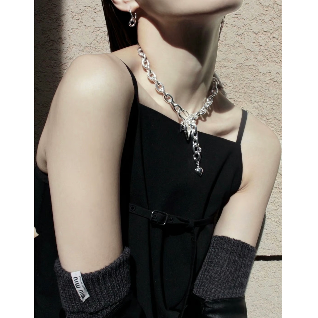 Locket necklace | Soierie Online Store