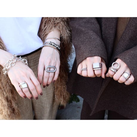 Twist Short ring