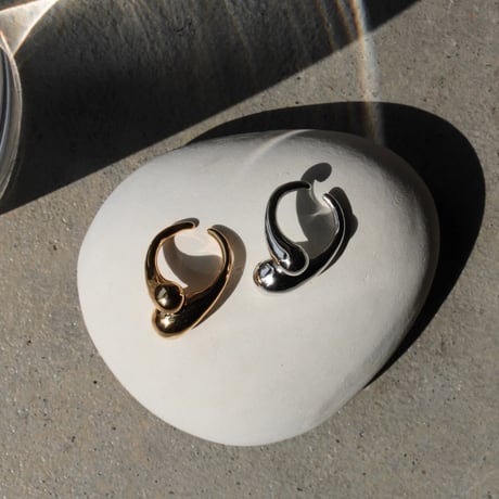 Metal art pinky cuff ring (one color)