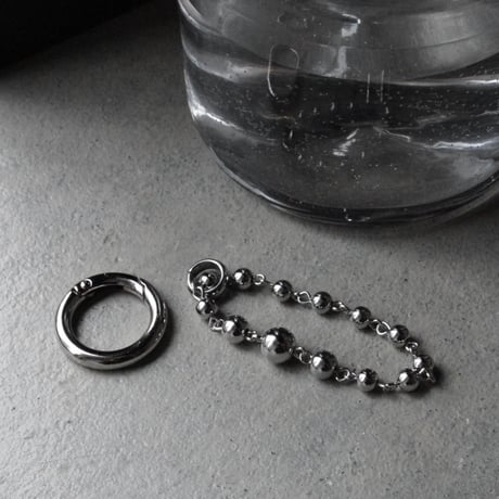 Metal ball carabiner ring