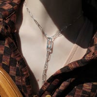 Clip frame necklace