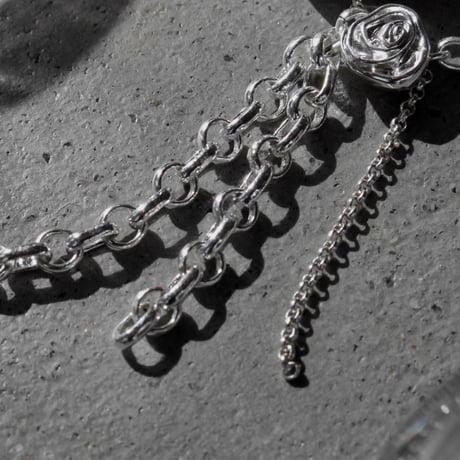 Rose ivy ring