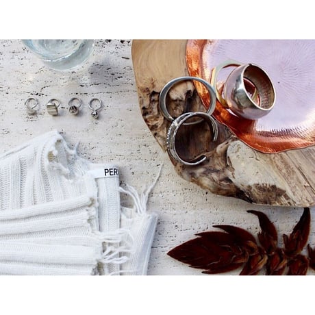 Metal stone ring