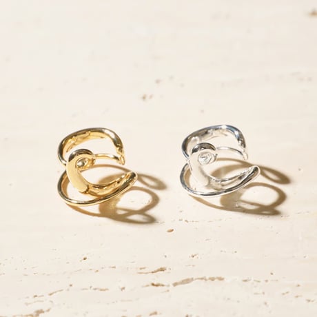 Stream earcuff ring