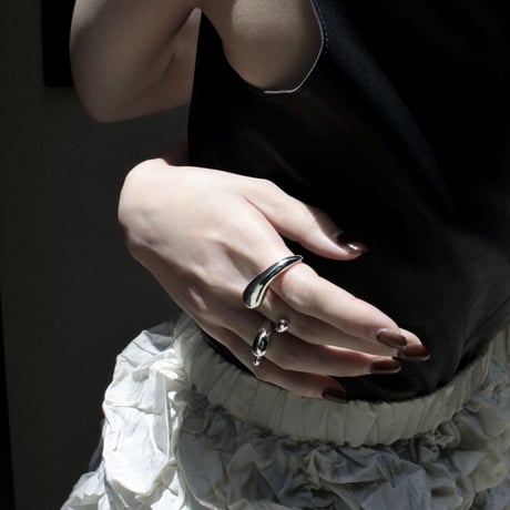 Moist drop w ring (one color)