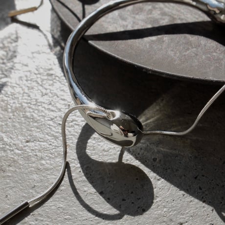 Metal art snake bangle