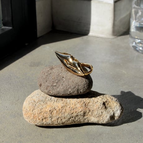 Lip motif w ring【Exclusive item】