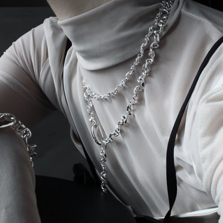 Figue clip necklace