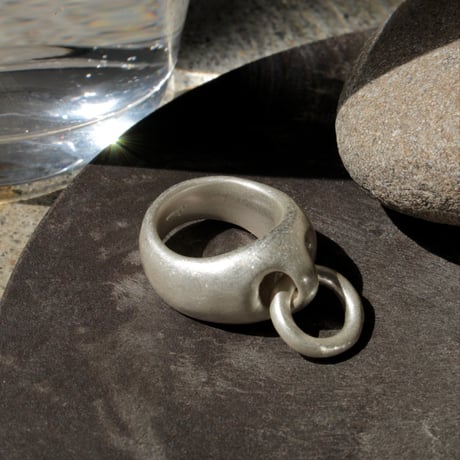 Vintage circle ring