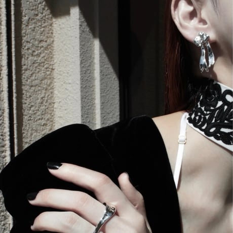 Ribbon small earing