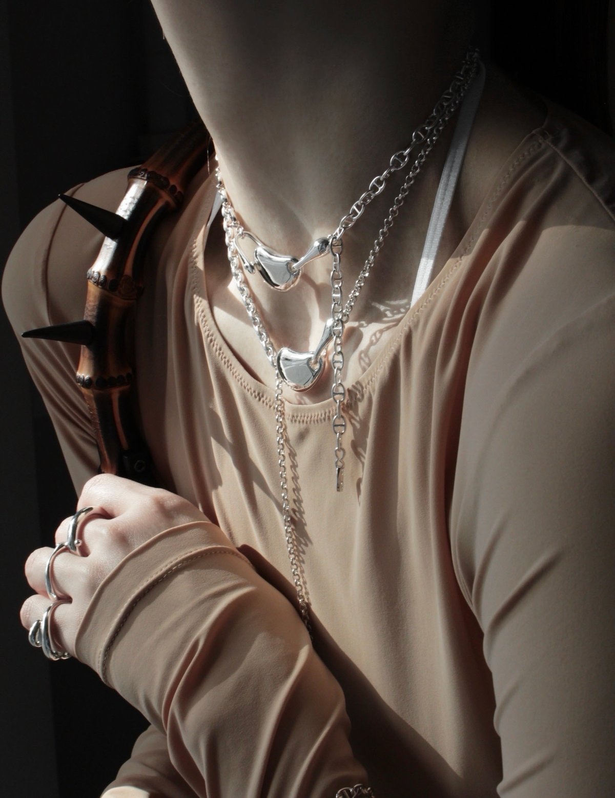 Kinetic art necklace | Soierie Online Store