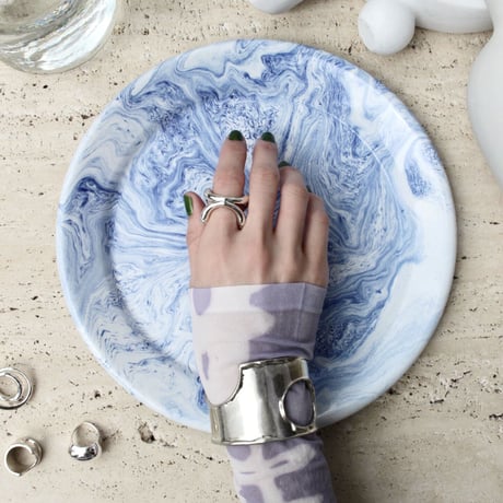 Neo hoop cross ring
