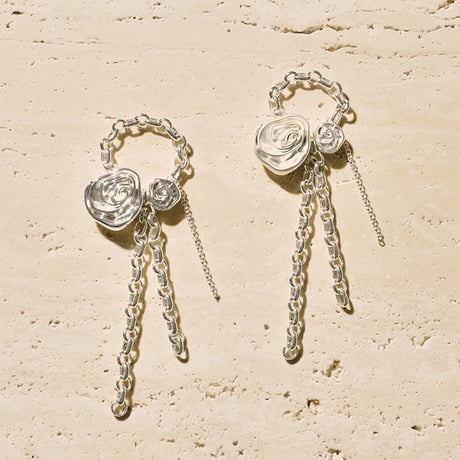 Rose ivy ring
