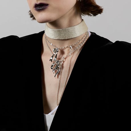 Ribbon small necklace